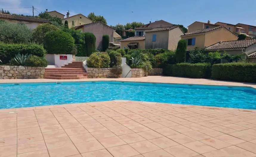 Maison De Provence Entre Mer Et Montagnes contacts